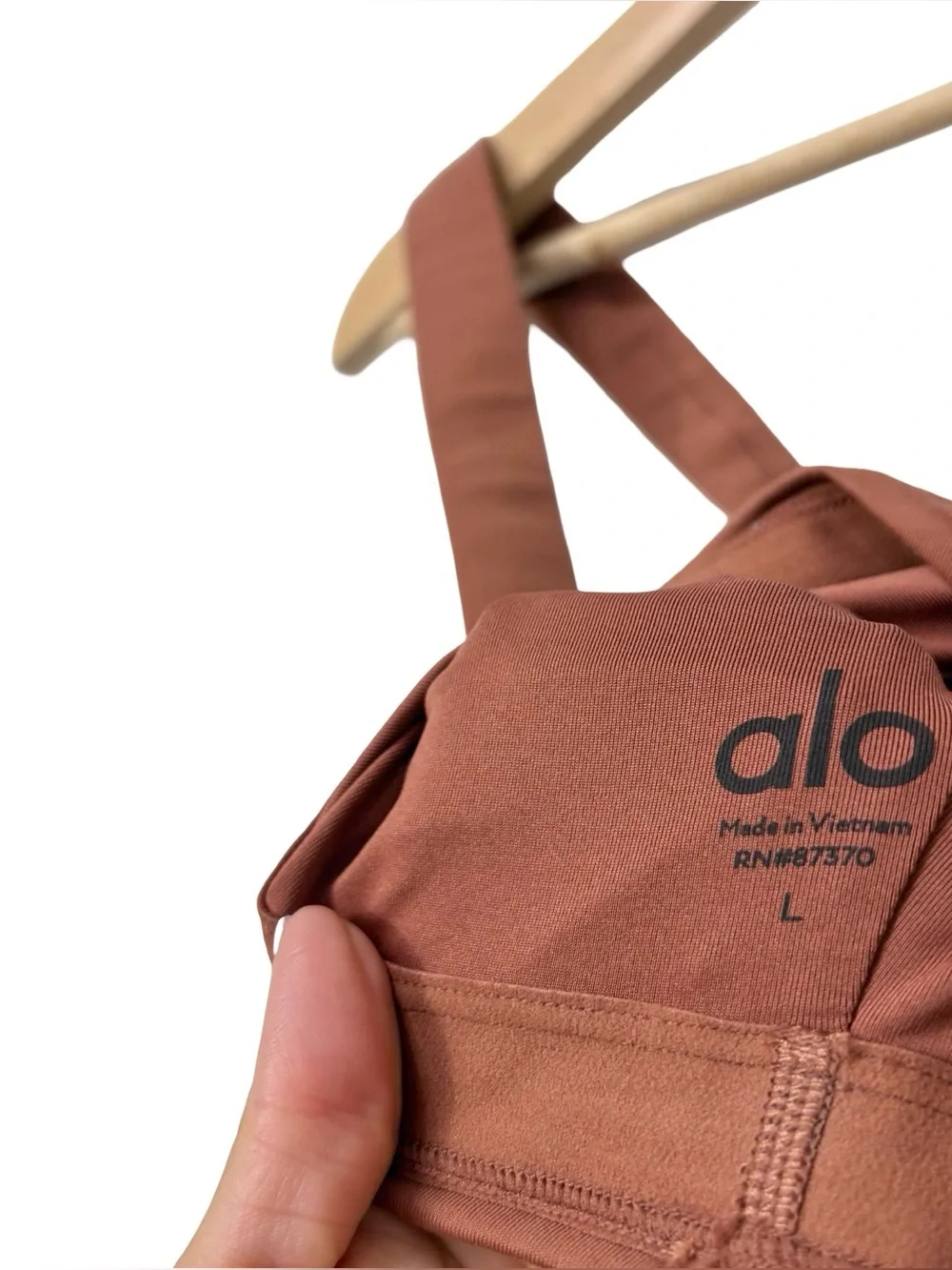 Alo Yoga Airbrush Cinch Bra rust color Size Large